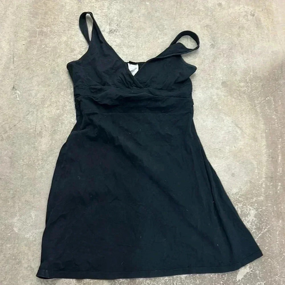 Patagonia  black midi dress - Picture 1 of 5
